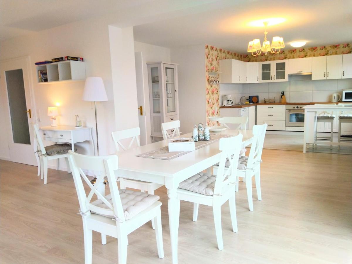 Romantic Style Apartment Титизее-Нойштадт Экстерьер фото