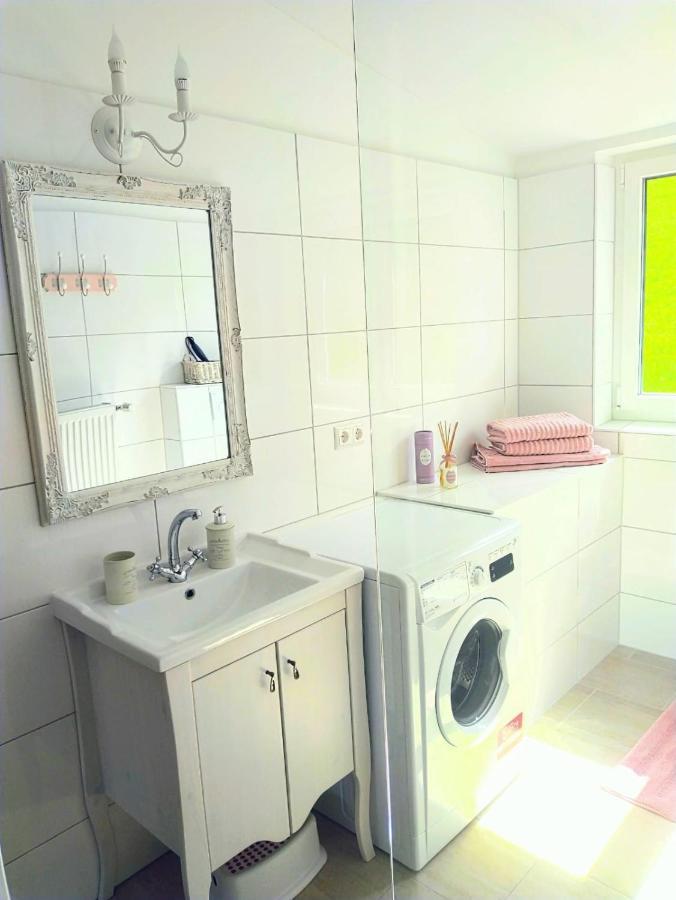 Romantic Style Apartment Титизее-Нойштадт Экстерьер фото