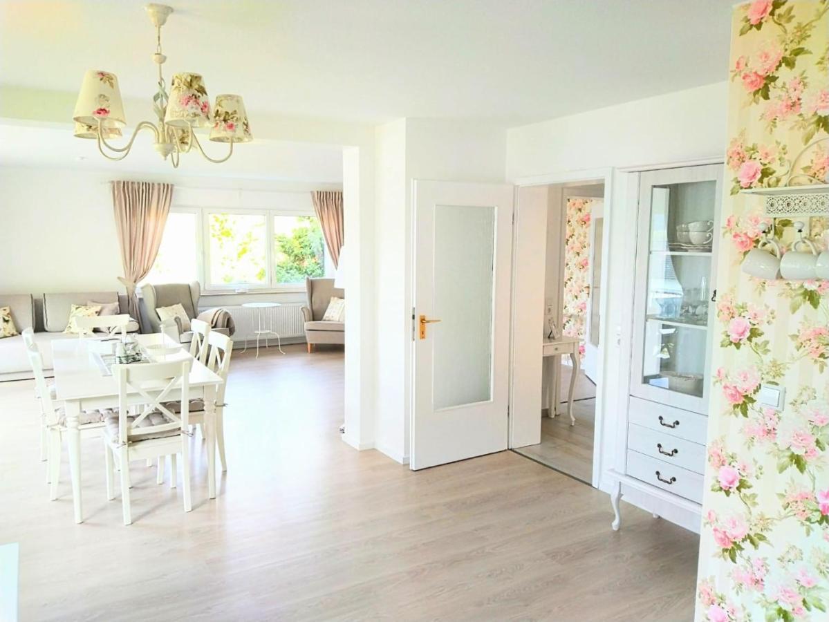 Romantic Style Apartment Титизее-Нойштадт Экстерьер фото